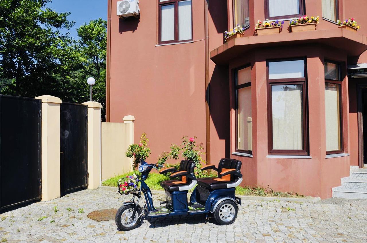 Villa Georgiana Gonio Eksteriør bilde